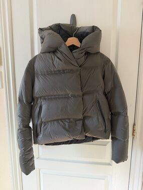 lululemon athletica Gray Puffer Jacket